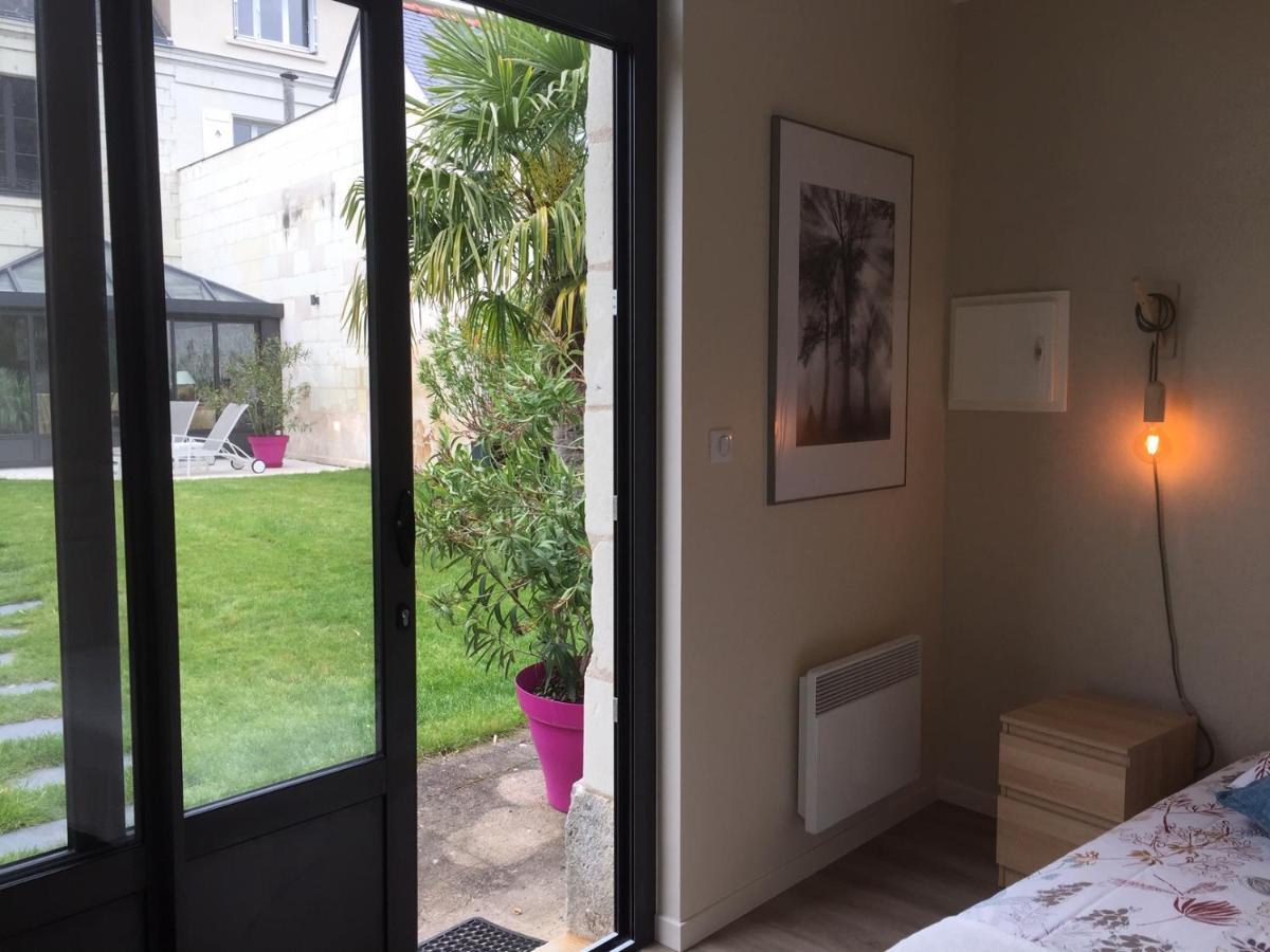 Chambre Dans Dependance Maison De Ville + Abri Velos Сомюр Екстериор снимка