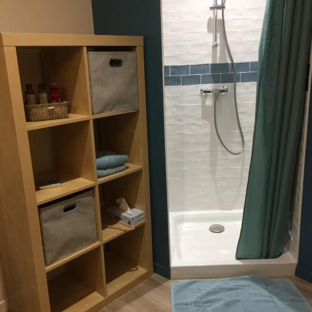 Chambre Dans Dependance Maison De Ville + Abri Velos Сомюр Екстериор снимка
